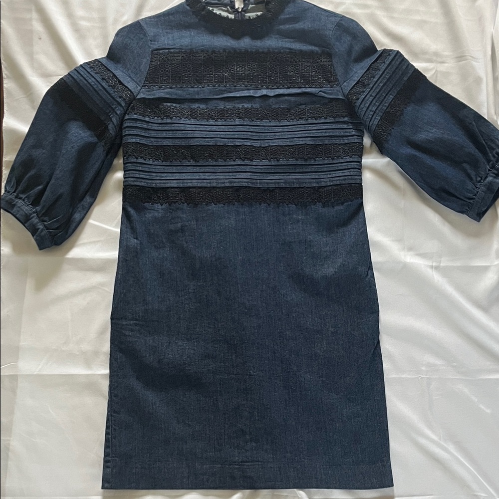 Banana Republic Stylish Denim Dress with Lace Accents